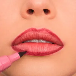 Creion de buze Line n' Stain Tattoo 01 Everyone's Nude Pink, 2,5 ml