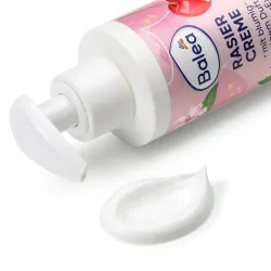 Cremă de ras cu extract de floare de cireș, 150 ml